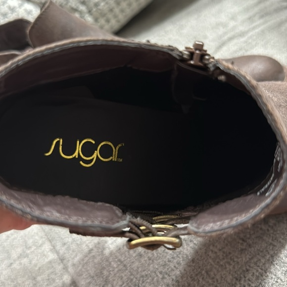 NWOT Sugar-Women's Tikki Brown Cowboy Ankle Bootie - Picture 9 of 10